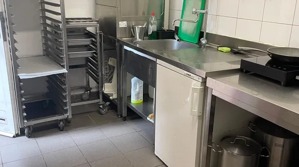 1756635112-keuken croissy